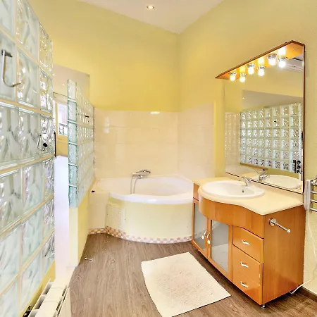 Apartment Devesa *
